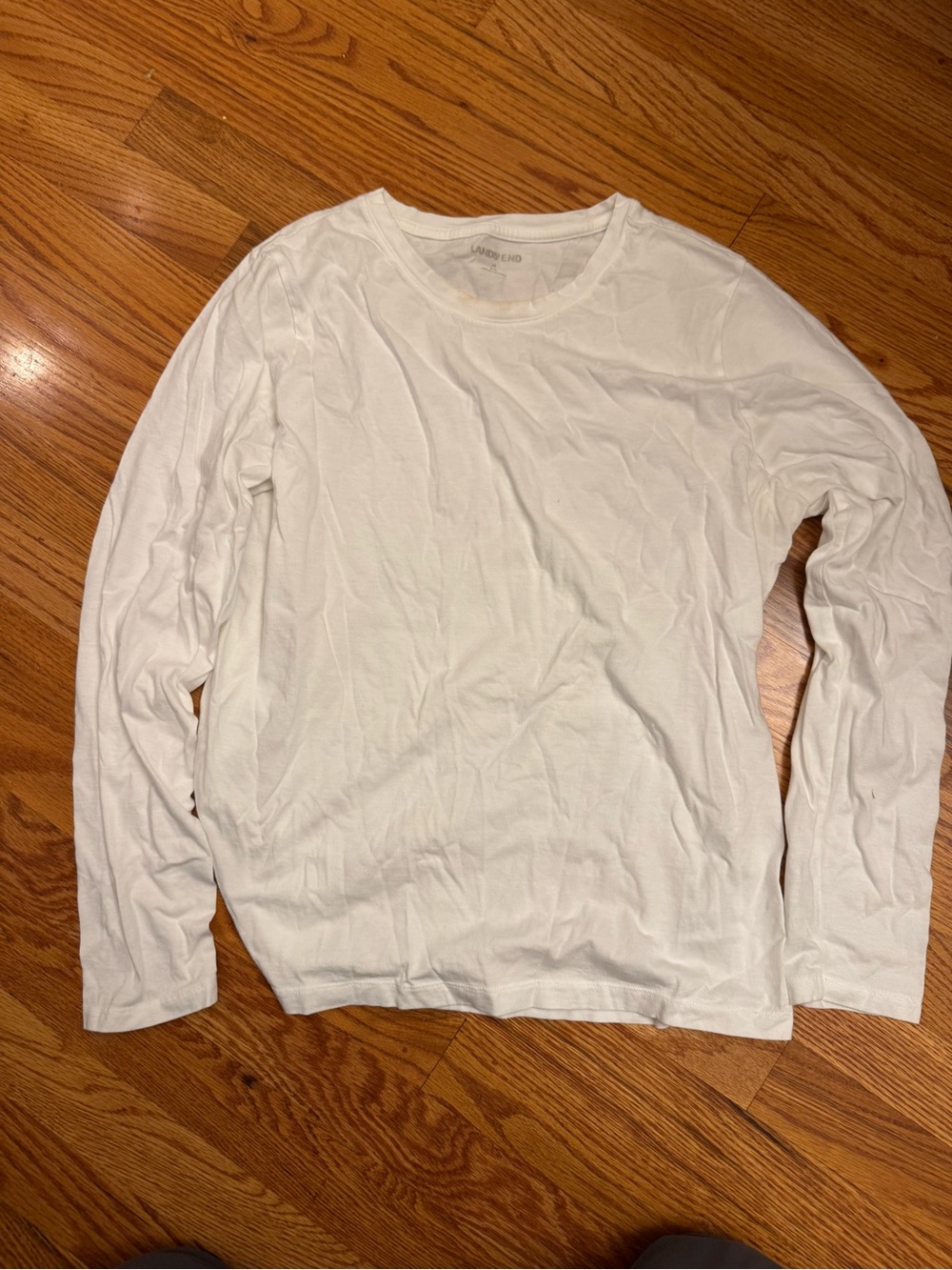 2/$8 SHIRTS 👚 SALE | Lands' End White Long-Sleeve Crew Tee
